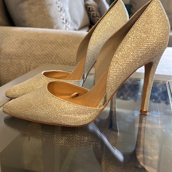 Express heals size 8 - Picture 2 of 6